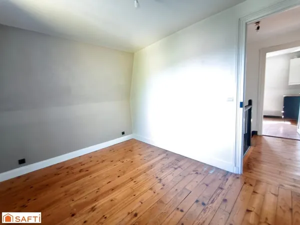 Appartement F3 dans une maison bourgeoise