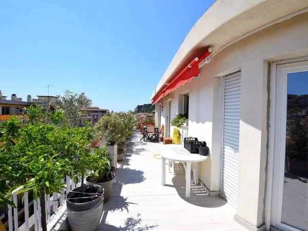 Appartement 4 pièces 93 m²