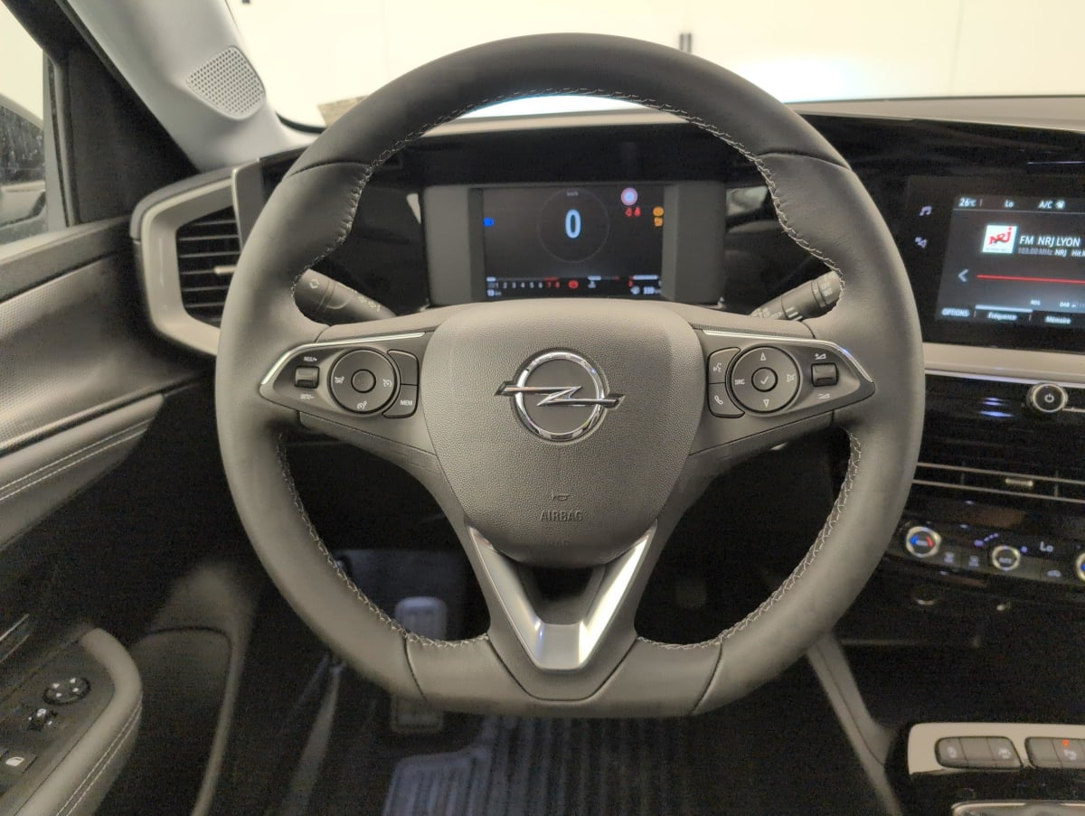 Opel Mokka — photo 23