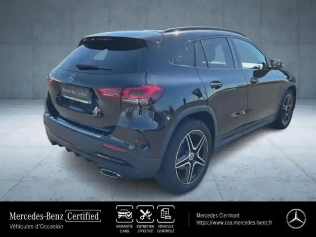 Mercedes Gla 200 d 150ch amg line 8g-dct — photo 19