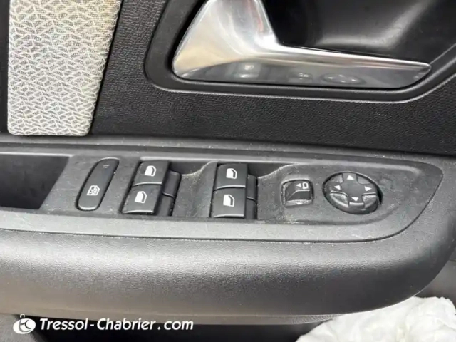 Citroën C4 bluehdi 130 eat8 max — photo 20