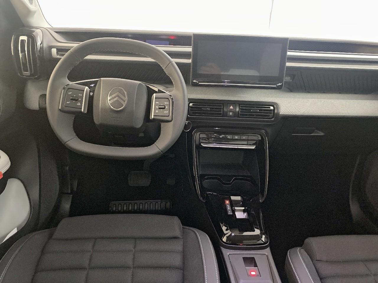 Citroën C3 Aircross hybride 145 ch aut max — photo 8