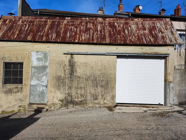 Parking 32 m²