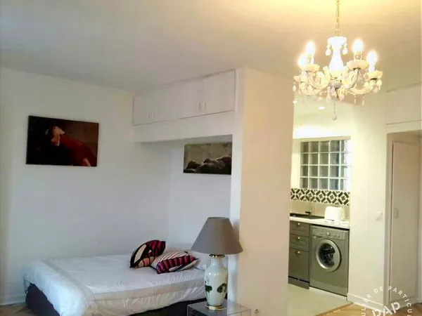 Studio 1 pièce 29 m²