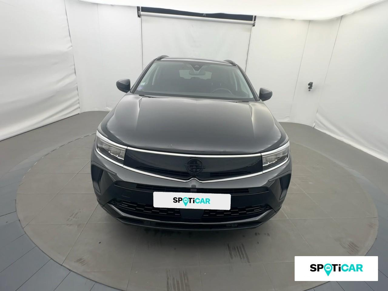 Opel Grandland 1.2 turbo 130ch gs line — photo 2
