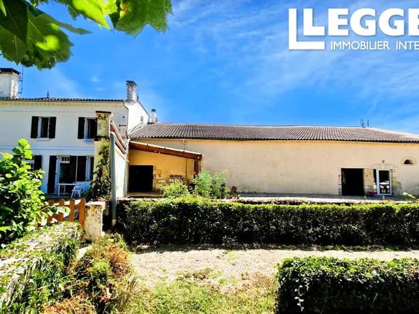 Maison 9 pièces 512 m²