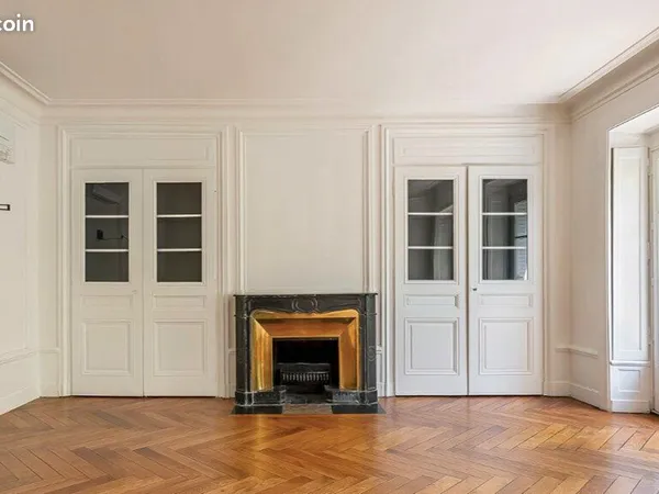 OPPORTUNITÉ BUREAUX À LOUER PARIS 8