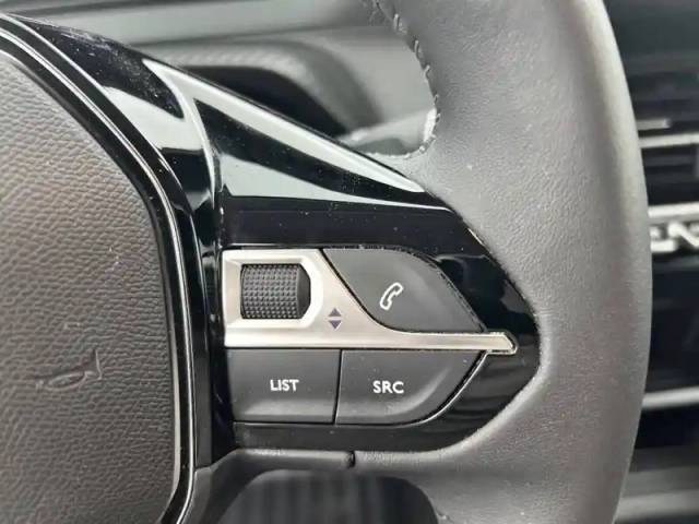 Peugeot 208 puretech 75 s&amp;s bvm5 — photo 20