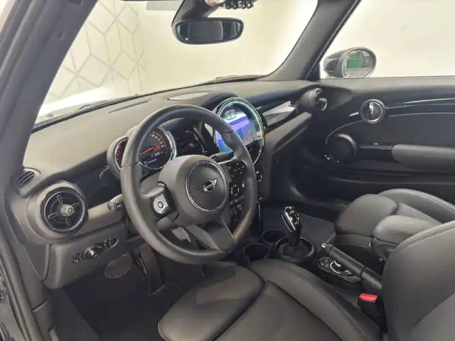 Mini Mini cabriolet cooper 136 ch dkg7 — photo 7