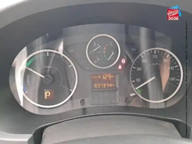 Peugeot Partner standard electrique 67ch premium — photo 27