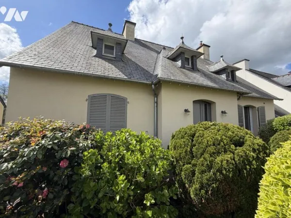 Maison 6 pièces 165 m²
