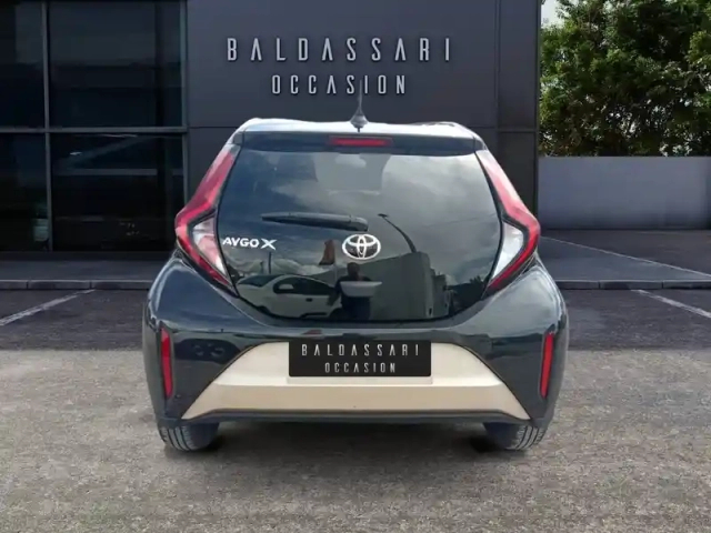 Toyota Aygo X 1.0 vvt-i 72 — photo 4