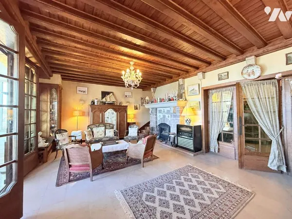 Maison 7 pièces 140 m²