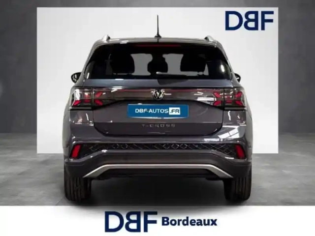 Volkswagen T-Cross 1.5 tsi 150 start/stop dsg7 r-line — photo 4