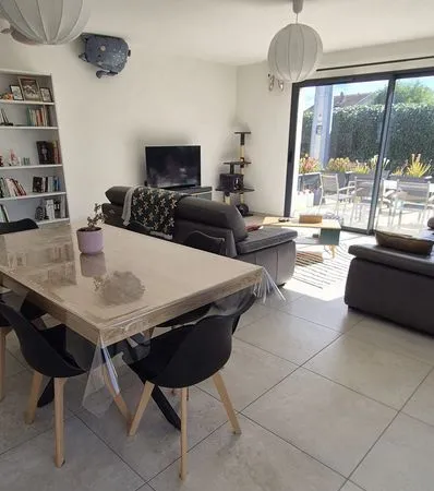 Chambre dans maison