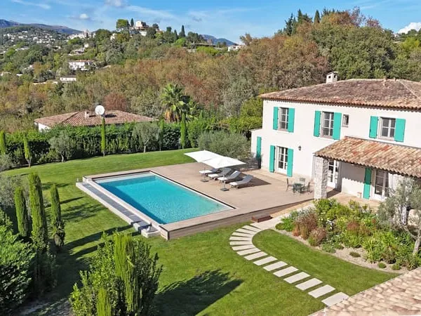EXCLUSIVITE St Paul de Vence - Magnifique propriété située proche du village