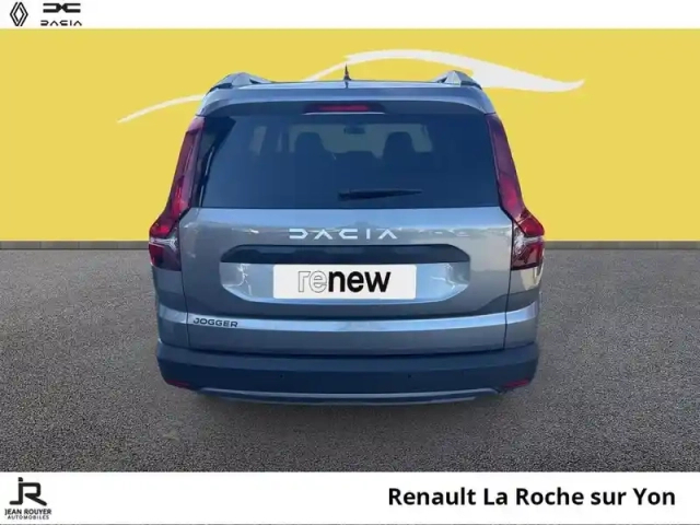 Dacia Jogger 1.0 tce 110ch expression 7 places -24 — photo 11