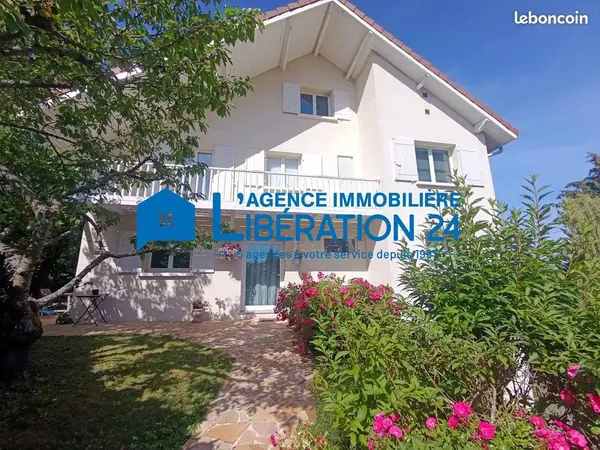 Maison 7 pièces 170 m²