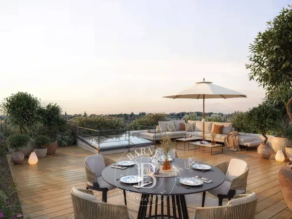 Duplex 6 pièces 160 m²