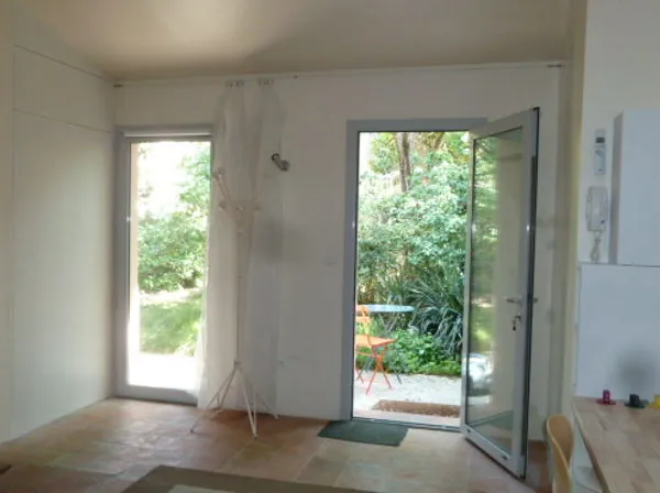 Loue STUDIO MEUBLÉ Toulouse St Cyprien 34m²