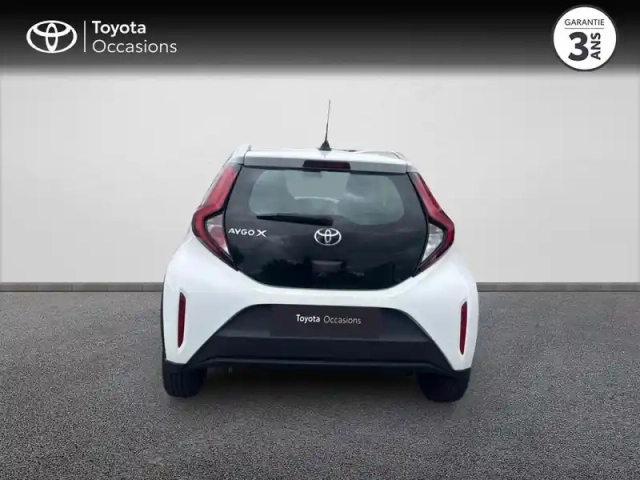 Toyota Aygo X 1.0 vvt-i 72ch dynamic — photo 4
