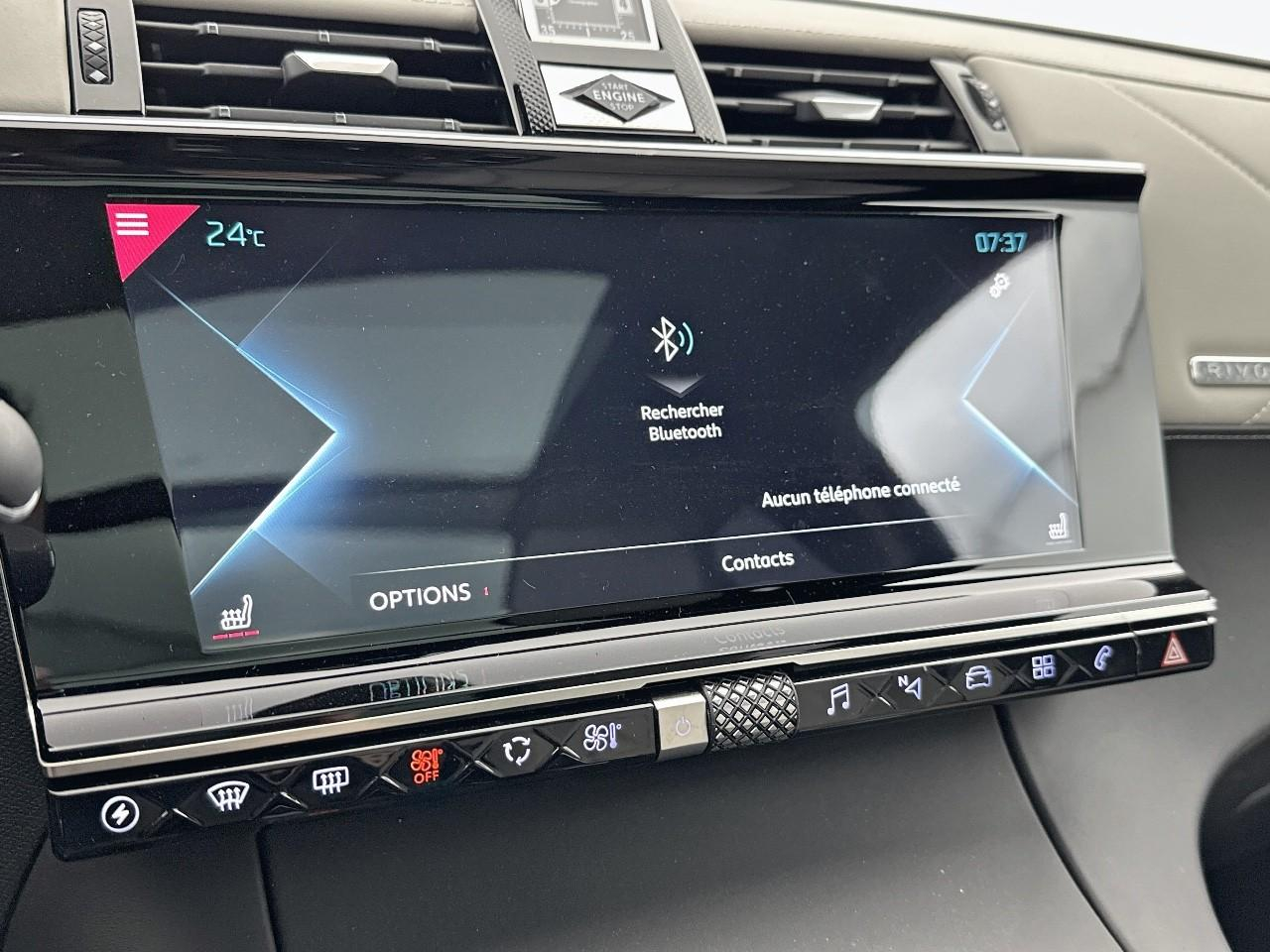 Ds Ds 7 crossback crossback hybride e-tense 300 eat8 4x4 rivoli — photo 22