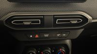 Dacia Sandero 1.0 TCe 90ch Expression — photo 26
