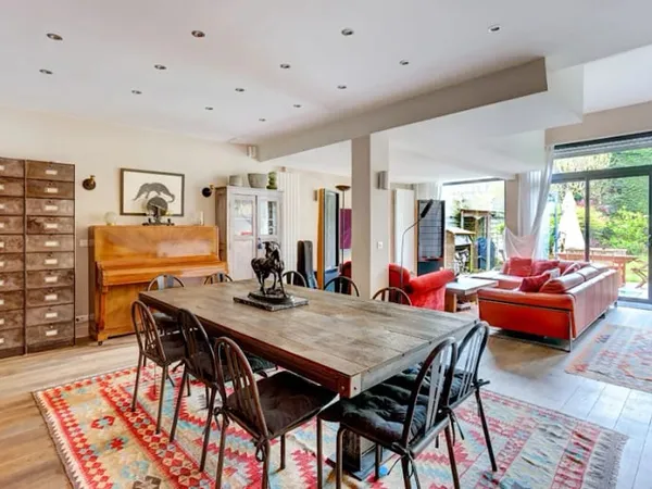 Maison 6 pièces 190 m²
