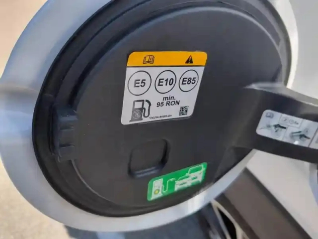 Ford Puma 1.0 flexifuel 125ch s&amp;s mhev titanium — photo 9