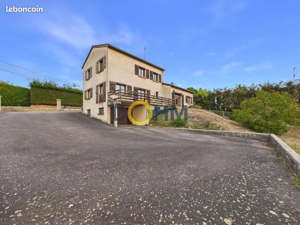 Maison 7 pièces 165 m²