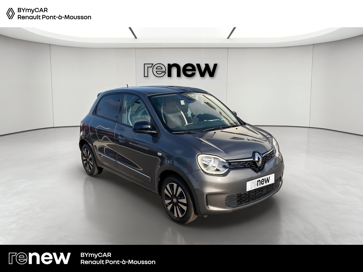 Renault Twingo III E-Tech — photo 7