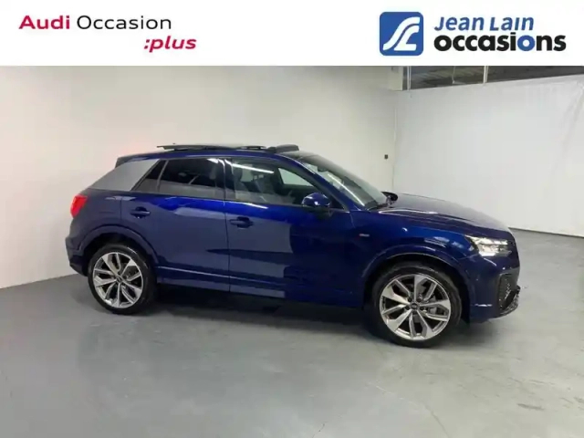 Audi Q2 35 tdi 150 s tronic 7 — photo 4