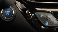 Toyota C-Hr 122h Dynamic Business 2WD E-CVT + Stage Hybrid Academy MY20 — photo 27