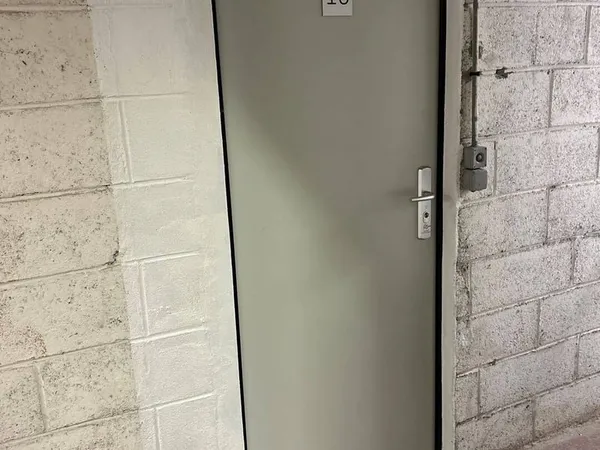 Parking 31 m²