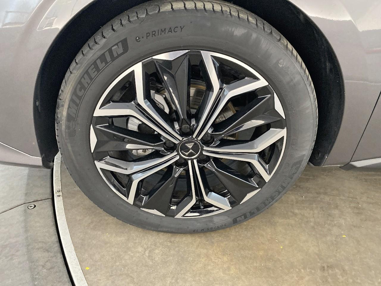 Ds Ds 4 hybride 136 e-dct6 etoile - alcantara — photo 11
