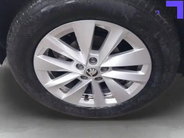 Skoda Kamiq 1.0 tsi 95 ch bvm5 — photo 16