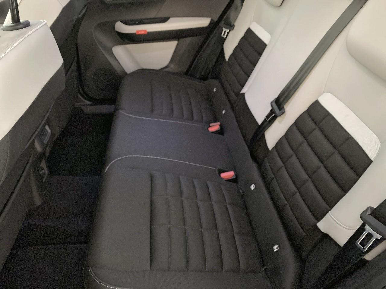 Citroën C3 Aircross hybride 145 ch aut max — photo 10
