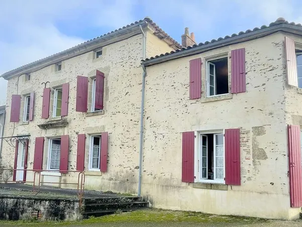 Maison 8 pièces 180 m²