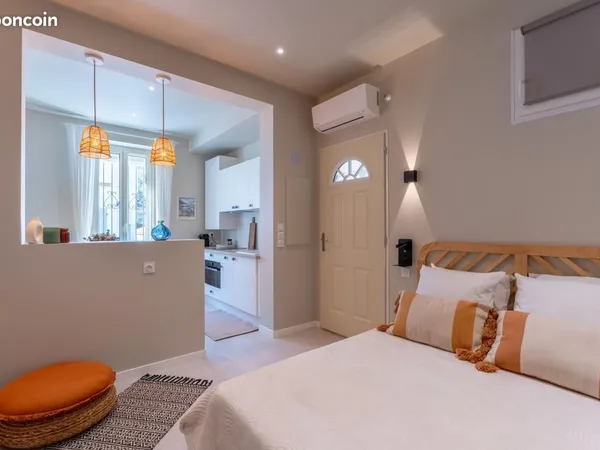 Studio 1 pièce 22 m²