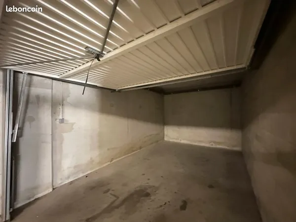 Location Box
