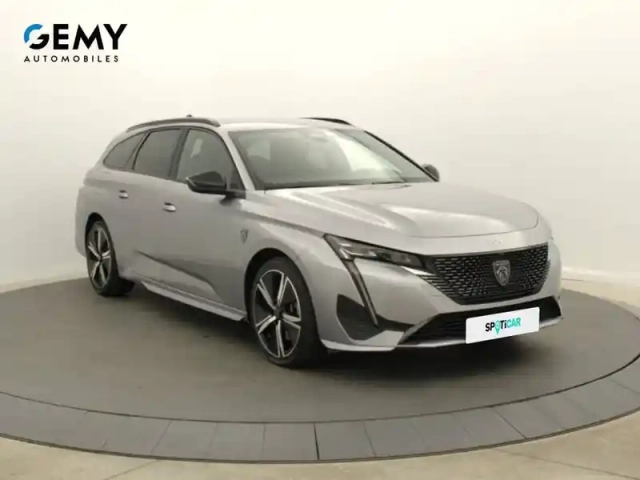 Peugeot 308 sw phev 180 e-eat8 — photo 3