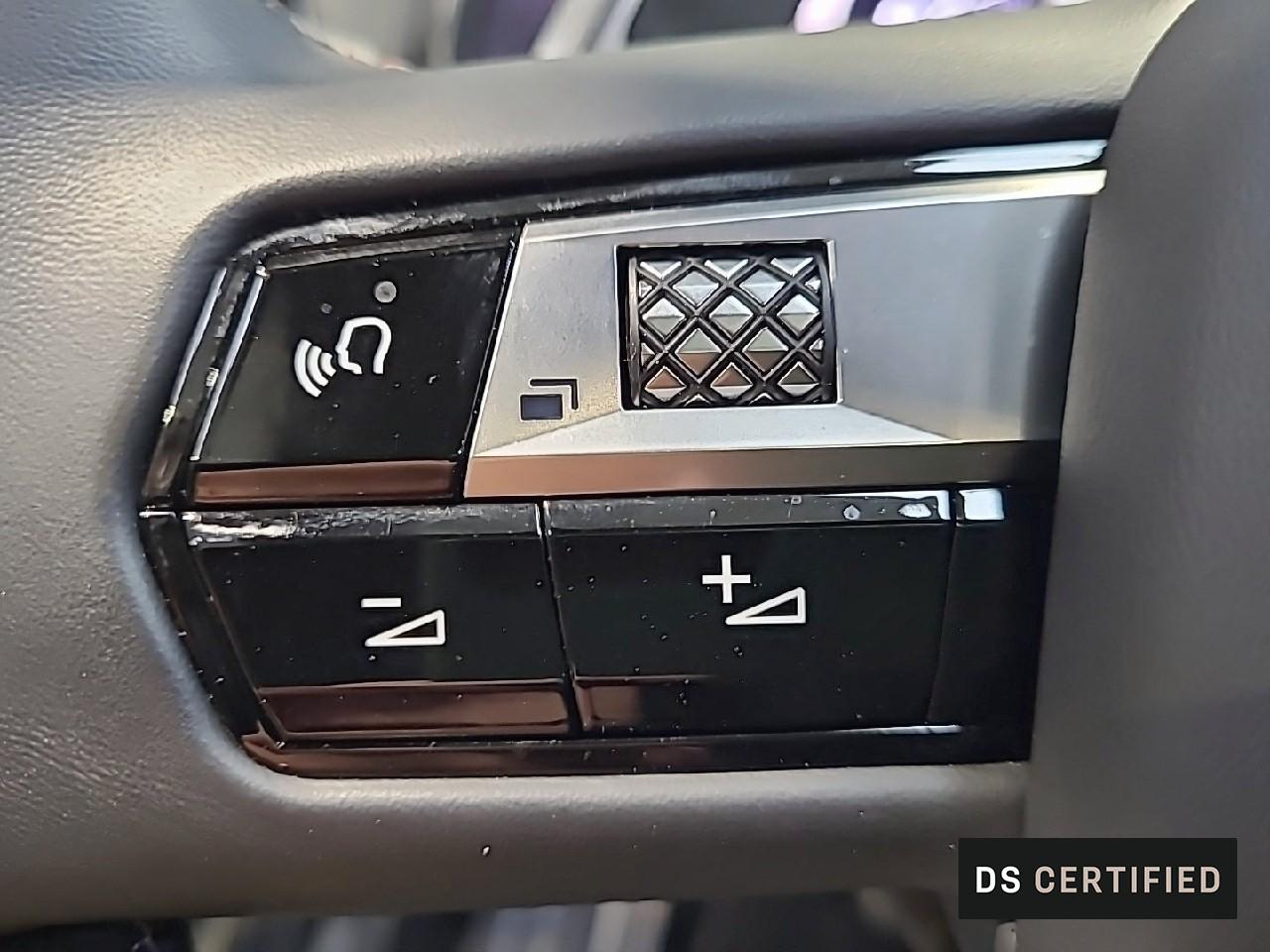Ds Ds 7 crossback bluehdi 130 eat8 etoile — photo 27