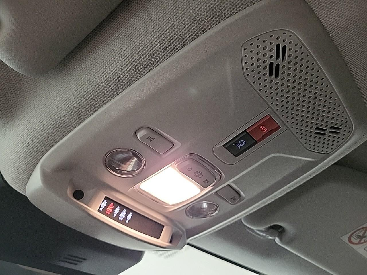 Citroën C4 hybride 136 e-dcs6 max — photo 24