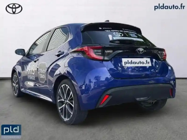 Toyota Yaris 116h design 5p my26 — photo 2