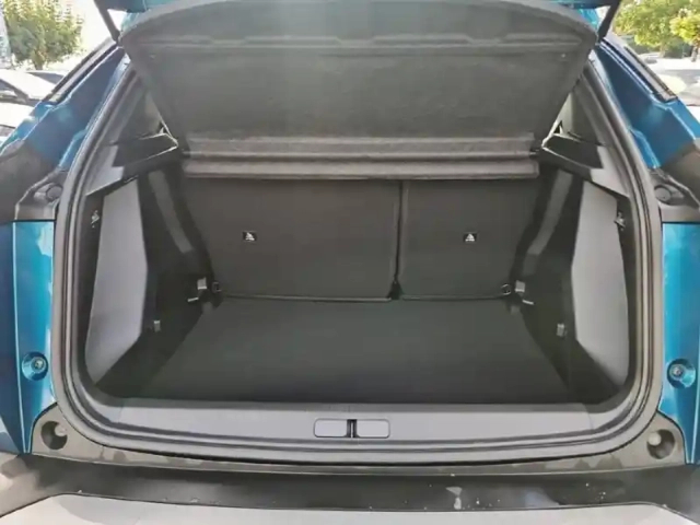 Peugeot 2008 electrique 50 kwh 136 ch — photo 6