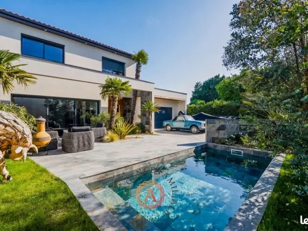 Villa 5 pièces 167 m²