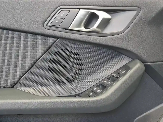 Bmw Serie 1 118i 136 ch dkg7 — photo 38