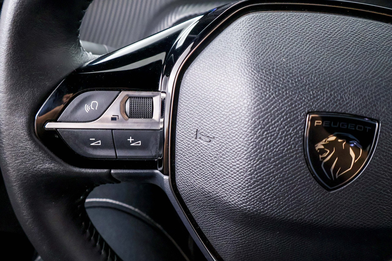 Peugeot 2008 — photo 20