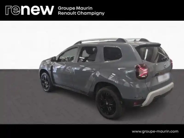 Dacia Duster 1.0 eco-g 100ch journey + 4x2 — photo 22