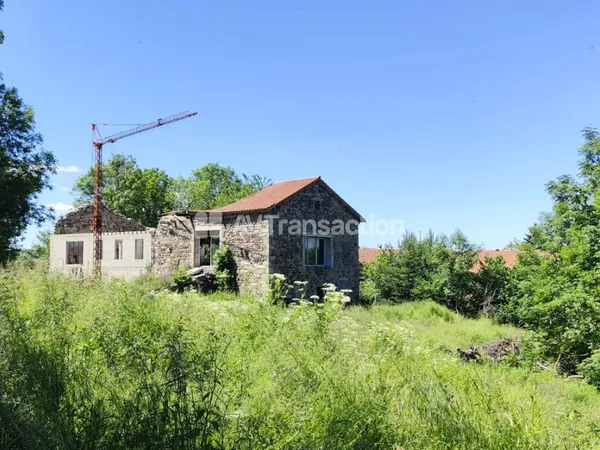 Pour les amoureux de renovation, 440m2 potentiel, 1.9 hectares